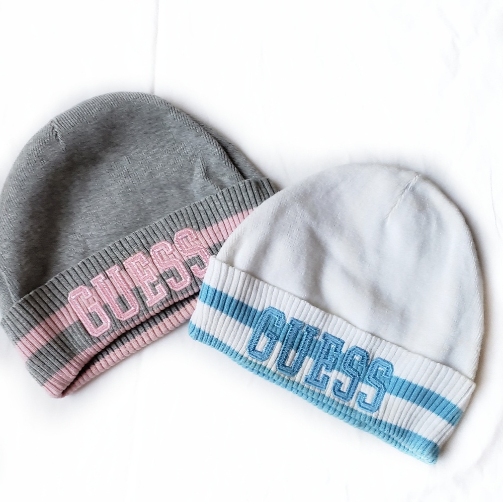 guess • 2 beanie hats